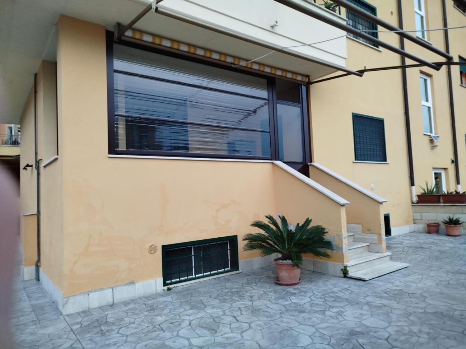 Gala Mini Apartment Fiumicino Exterior photo